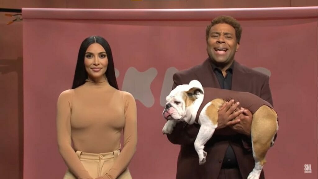 Kim Kardashian and her dog at Saturday Night Live show