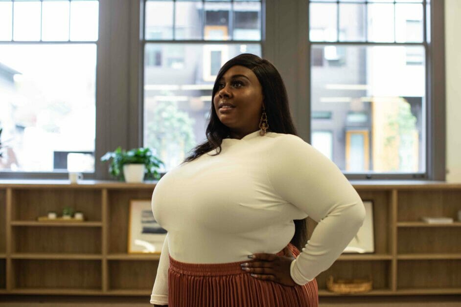 How to Dress as a Plus-Size Woman (My Tips)